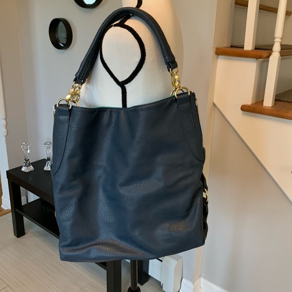 Olivia + Joy hobo bag - Picture 2 of 9